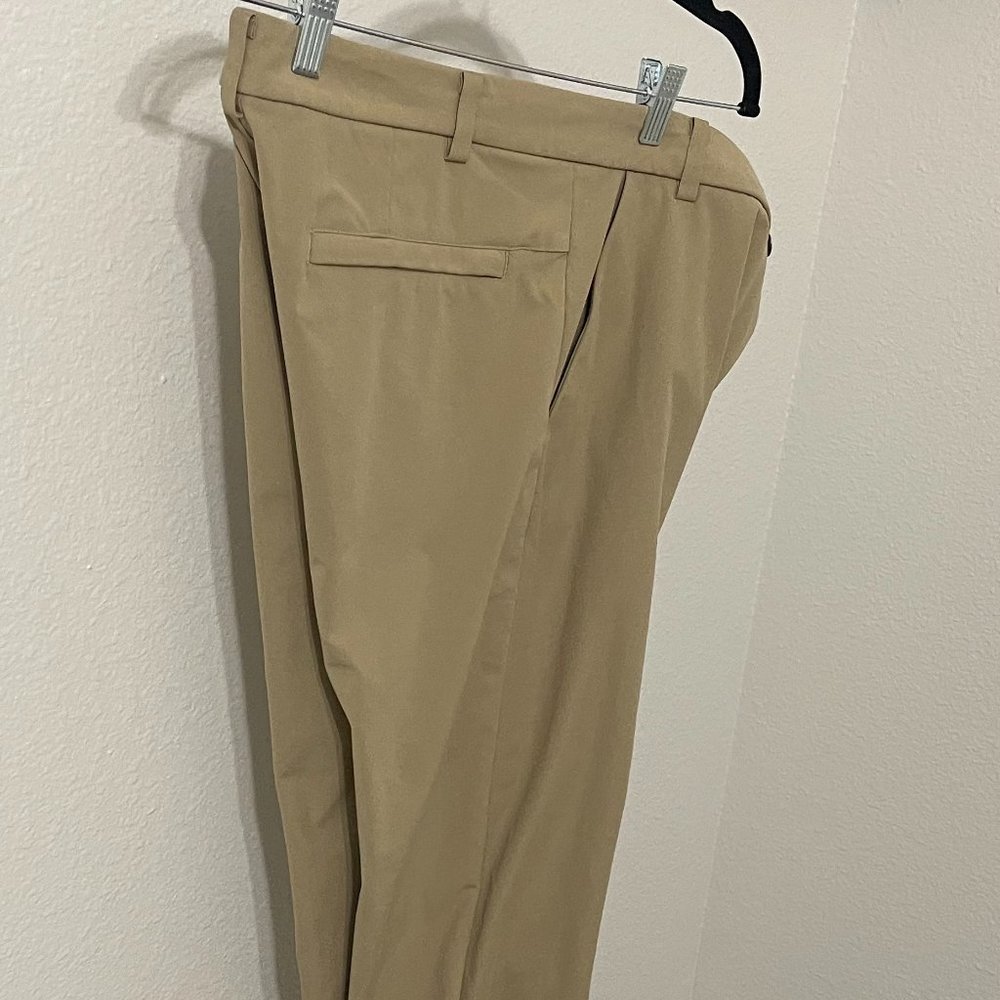Lululemon Commission Classic Fit Pant 30" - Size 34 - Color Tofino Sand